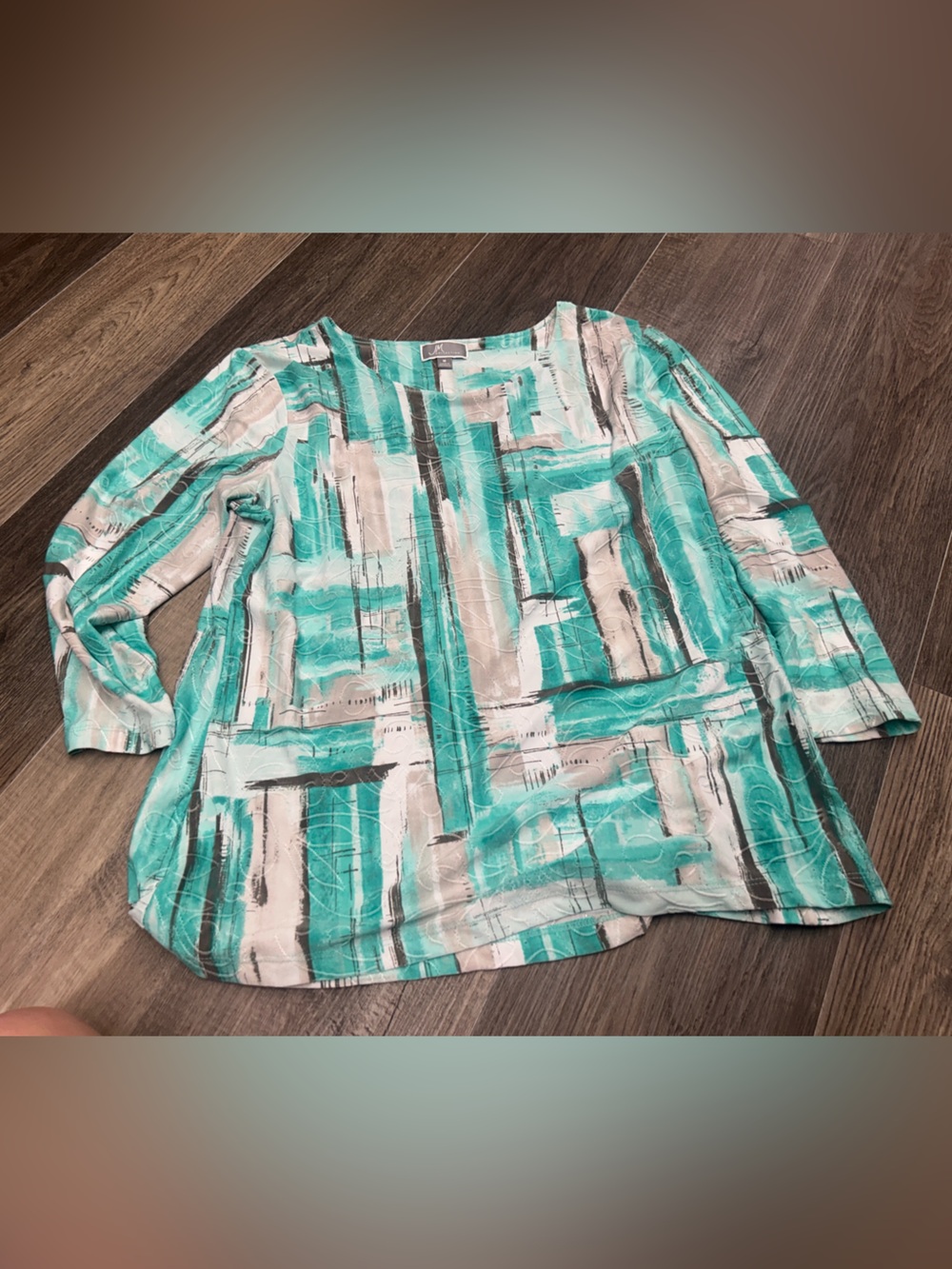 JM Collection Teal and Gray Abstract Top